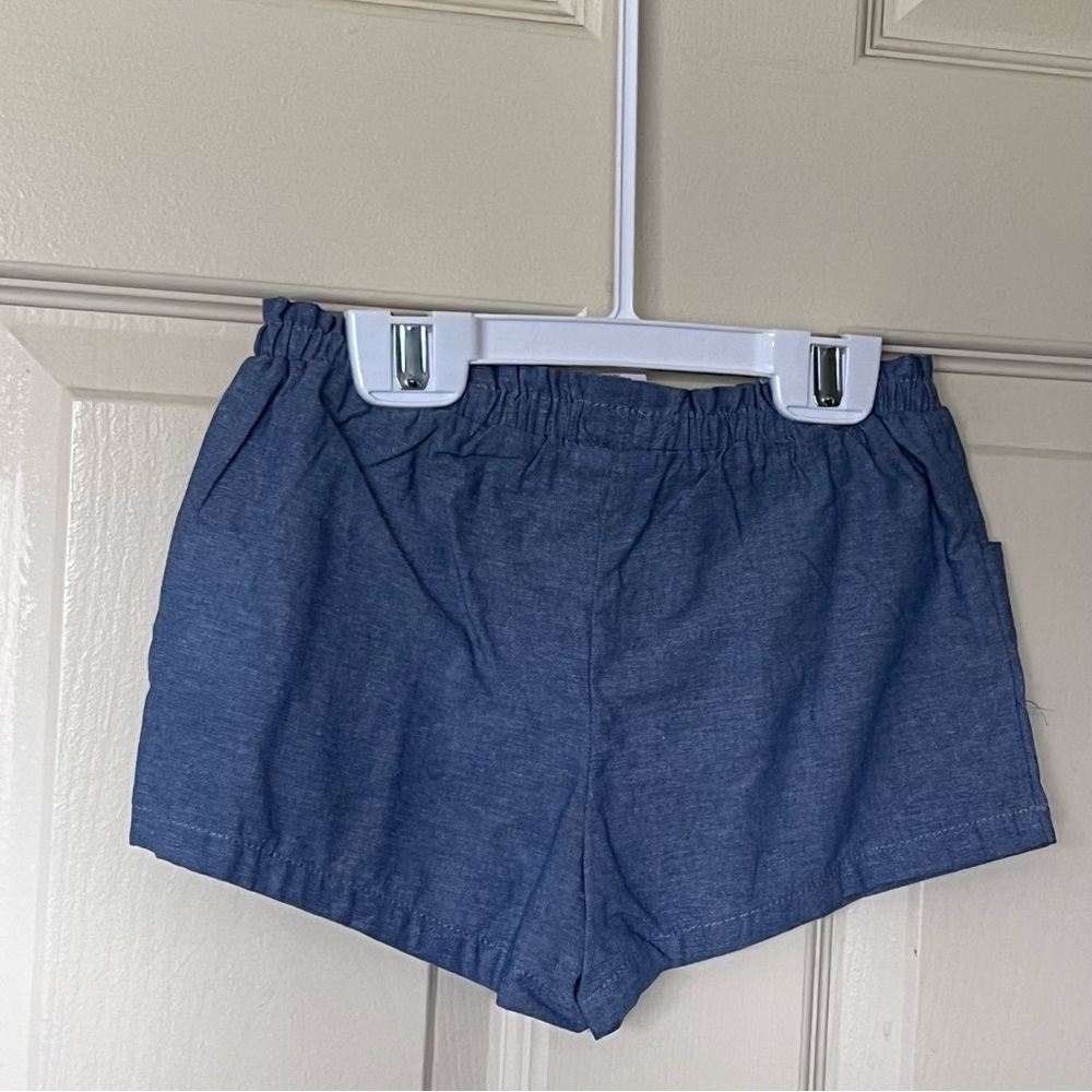 Tommy Bahama NWT Girls 5T Floral Top and Chambray Short Set - Picture 6 of 10